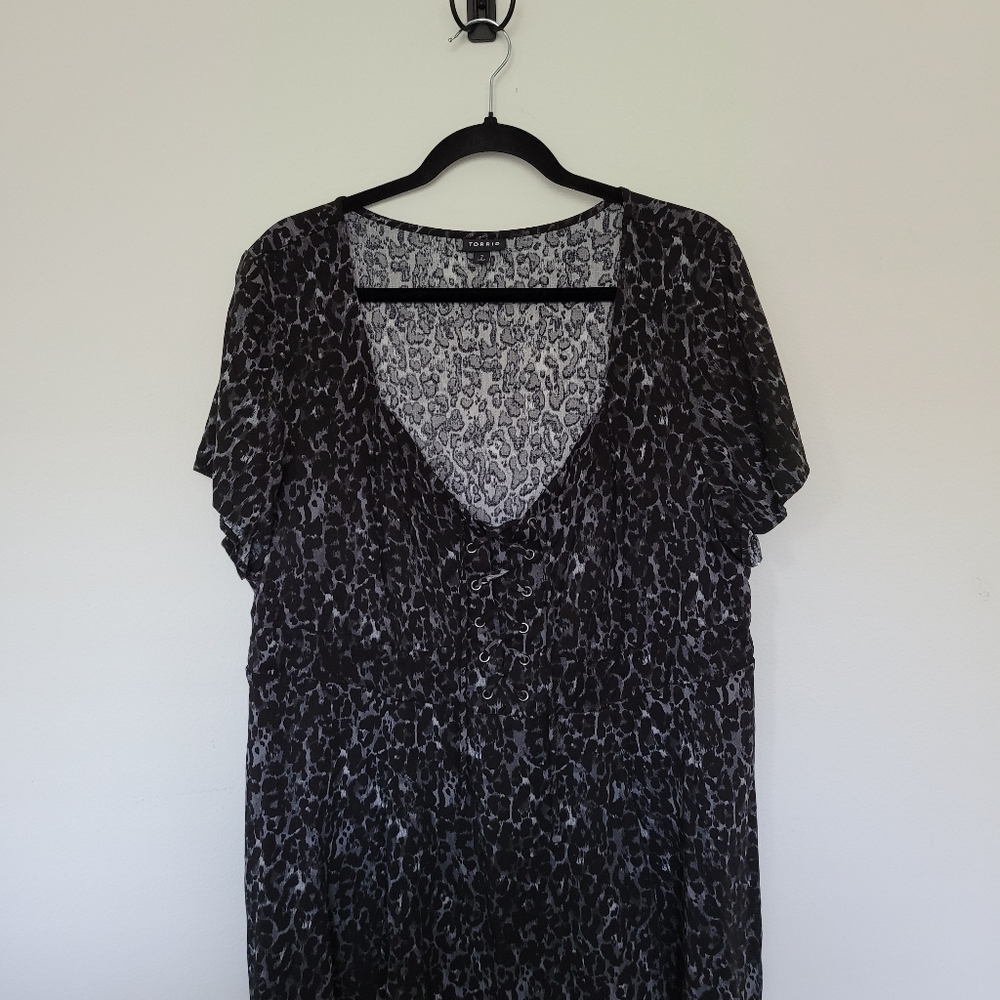 Black Lace-Up Leopard Print Blouse